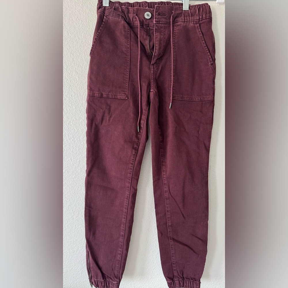 American Eagle Outfitters Red Cargo Jogger Pants Slim Fit Size 0 Petite